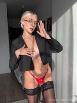 Миниатюра Индивидуалка Карина Октябрьский Фотография 